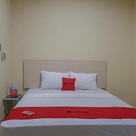 Reddoorz Near Kantor Walikota Bontang Nyerakat Exteriör bild