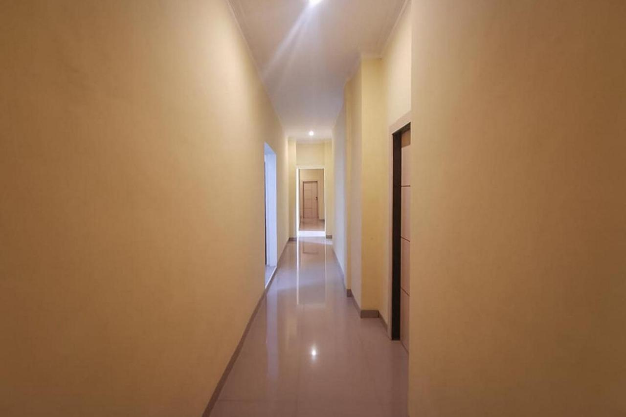 Reddoorz Near Kantor Walikota Bontang Nyerakat Exteriör bild