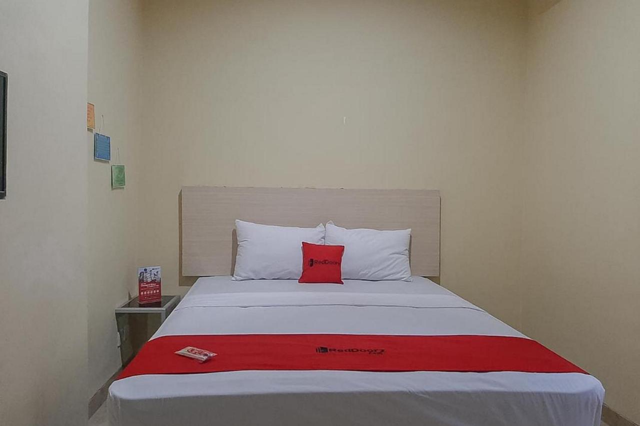Reddoorz Near Kantor Walikota Bontang Nyerakat Exteriör bild